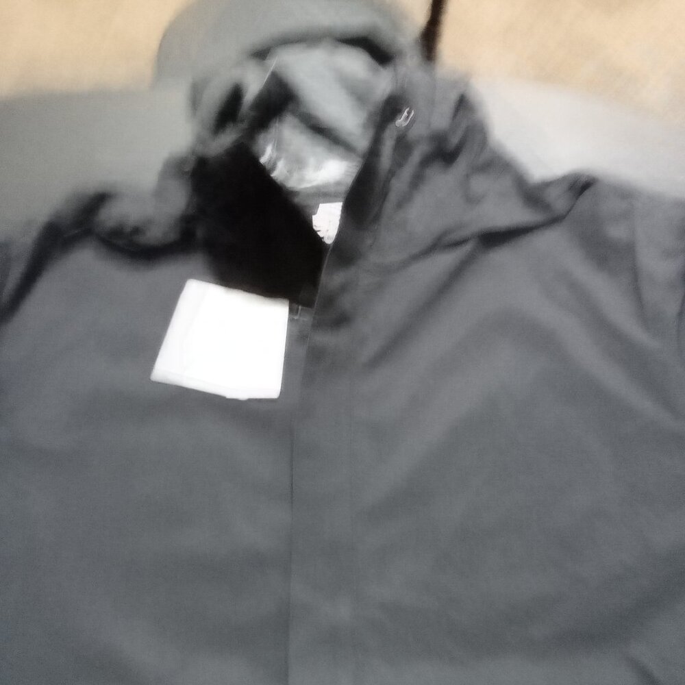 32 degrees Cool Performance Rain Jacket
